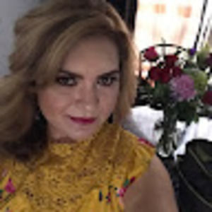 Meet your Posher, Iris